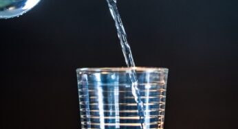 自宅のウォーターサーバーをそろそろ替え時と思い、新しいサーバーを買う。