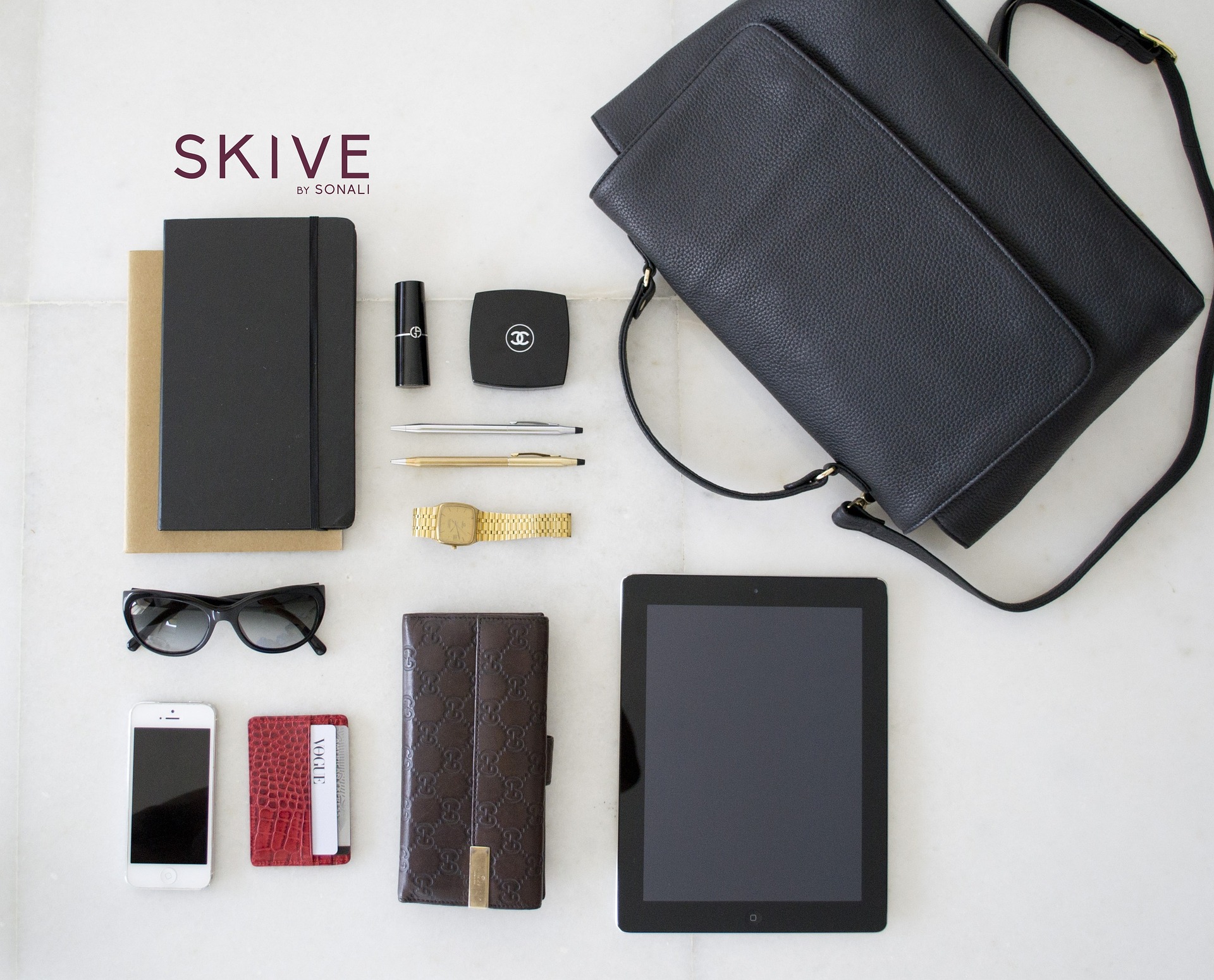 出来るビジネスマンを装う事で、差がつくのは革製品だと個人的には思う訳なんです。