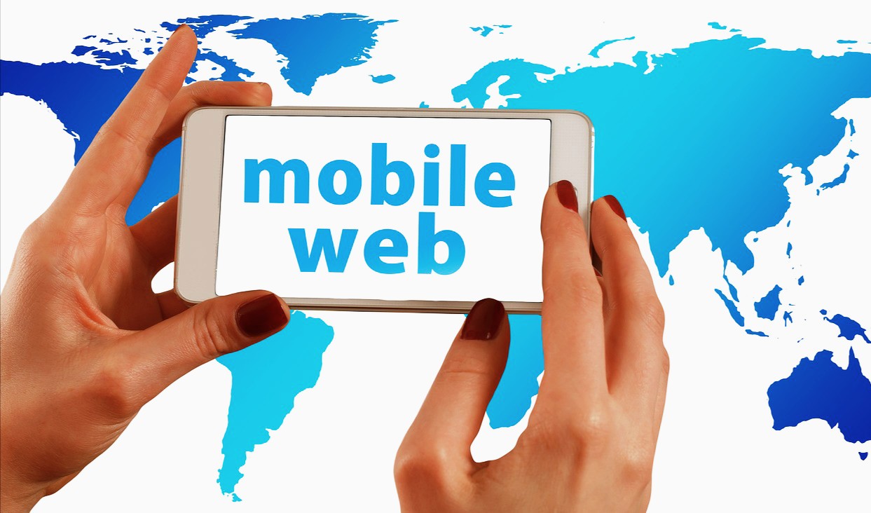 やっぱりスマホ１つだけで仕事は完結まで持って行きたいですよね〜。